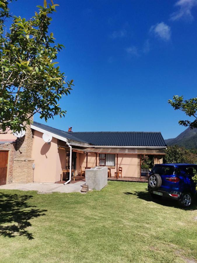 Guest Lodge On The Edge Stormsrivier Exterior foto